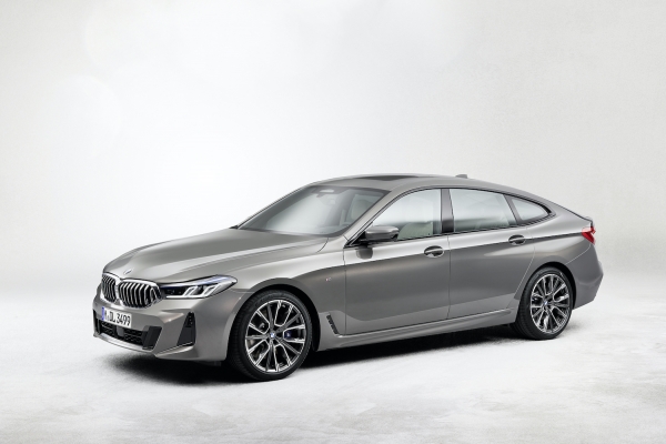 BMW prezentuje serię 5 i 6 po liftingu. Nowy wygląd, nowe hybrydy i nowe wyposażenie