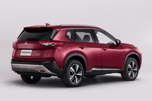 Tak wygląda nowy Nissan Rogue. I tak zapewne będzie wyglądać nowy X-Trail