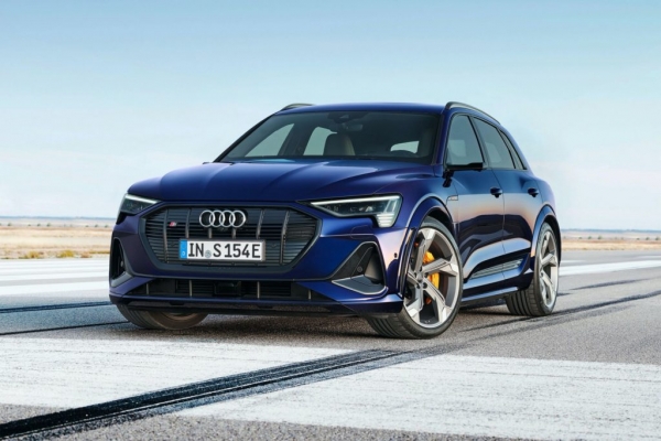 3 silniki, 503 KM i 4,5 s do 100 km/h. Oto nowe Audi e-tron S