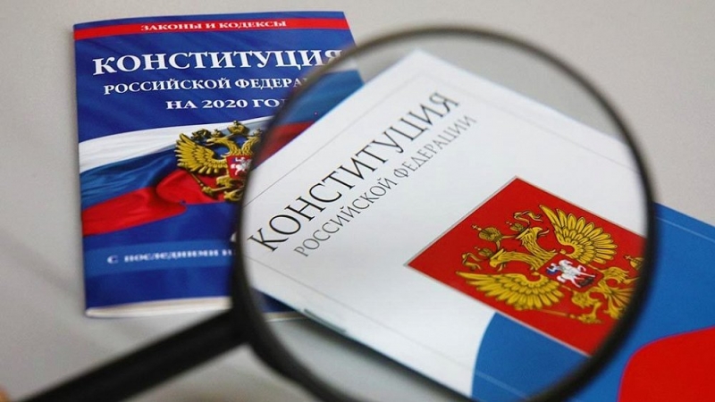 Поправки в Конституцию поддержали 77,9% россиян
