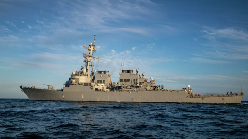 Эсминец ВМС США направился в Черное море на учения с Украиной