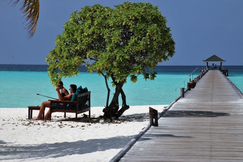 На Мальдивы можно с 15 июля — острова начнут принимать российских туристов