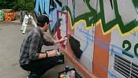 Райтеры Челябинска увековечат звание «Город трудовой доблести» в граффити