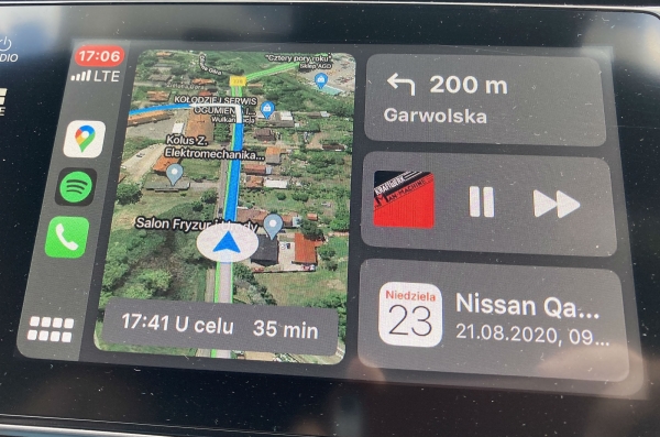 Mapy Google w głównym widoku Apple CarPlay. Wreszcie!