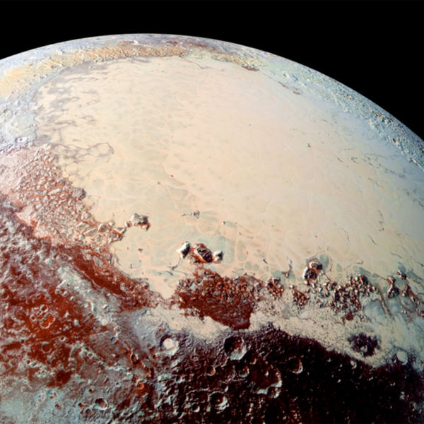 Разгадана тайна заснеженных пиков Плутона