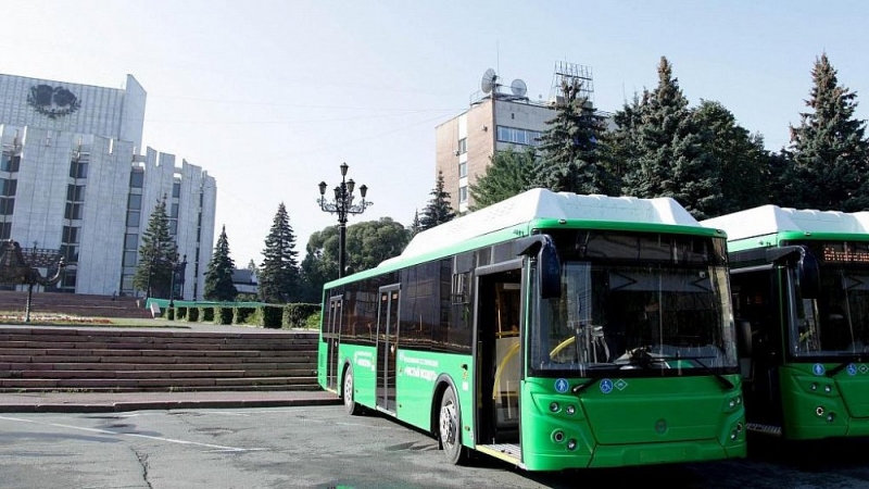 В Челябинске на маршрут вышел автобус № 21