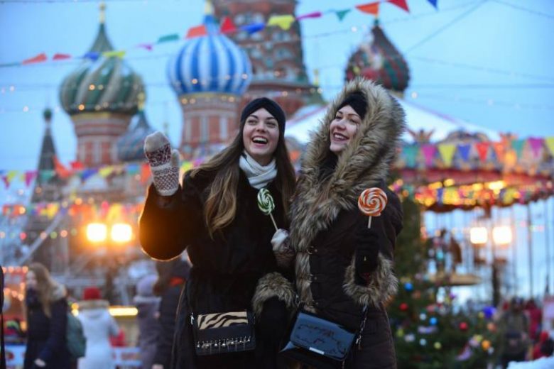 
До какого числа продлили каникулы в Москве и области                