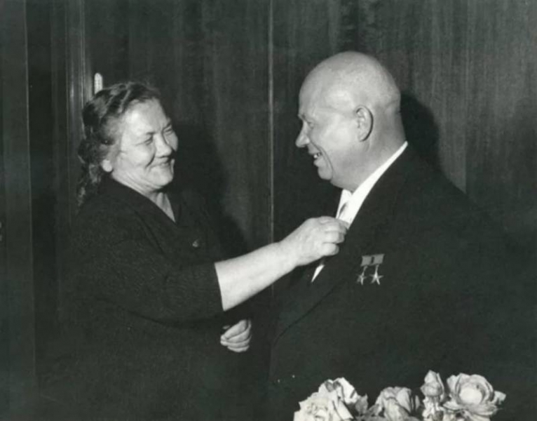 
Нина Кухарчук, женщина, которую боялись больше главы СССР Хрущева                