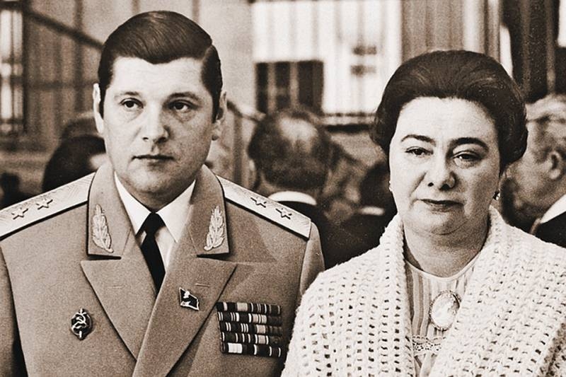 
Почему Леонид Брежнев приказал замуровать дверь в квартире главной «советской принцессы»?                