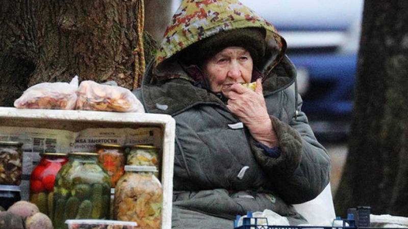 
Предположение о том, что к 2030 году в России не смогут платить пенсии, высказал экономист                