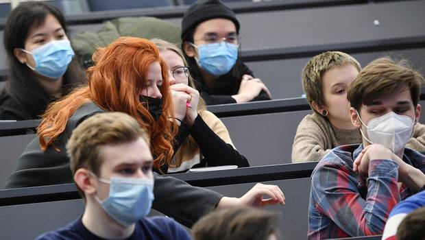 
Мясников предупредил о возможной вспышке туберкулеза в России                