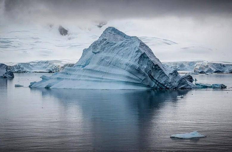 
Под шельфовым ледником Антарктики были обнаружены неизвестные существа                