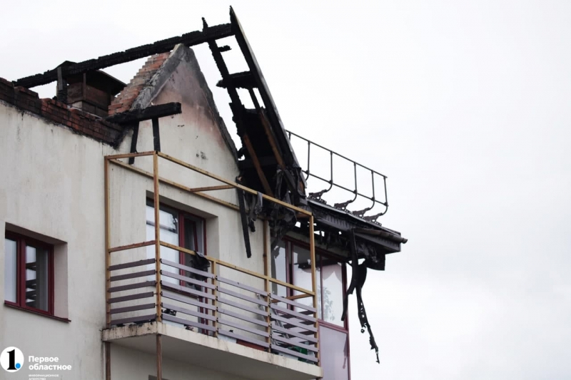 Сгоревшую крышу дома в Залесье отремонтируют за счет фонда капремонта