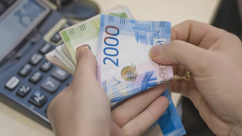
ПФР выплатит части пенсионерам по 6 тысяч рублей в июне 2021 года, кто имеет право на доплату                
