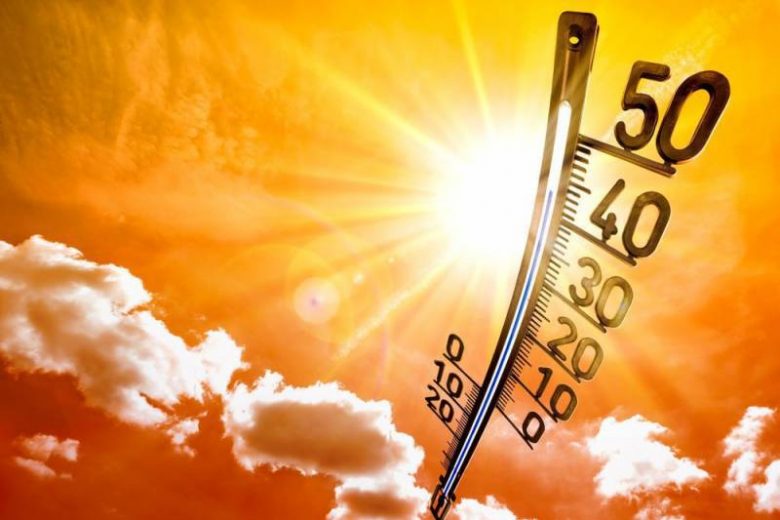 
Станет ли Россия пустыней: Роман Вильфанд перечислил причины экстремальной жары и опасных природных явлений в июне 2021 года                