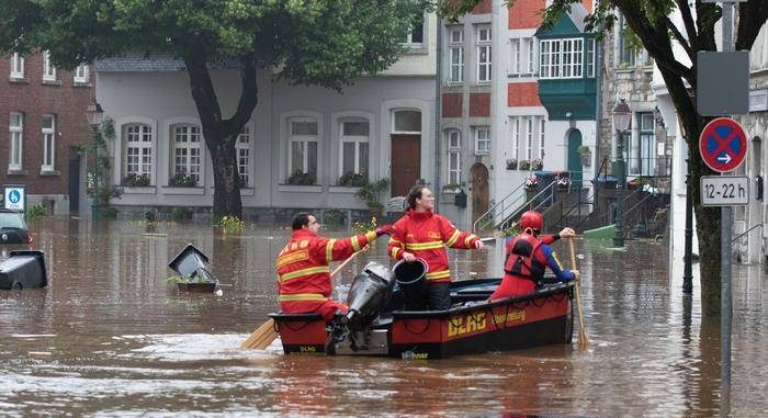 
В Германии число жертв от наводнения превысило 150 человек                