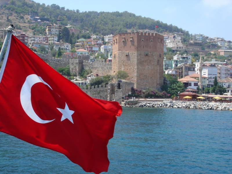 Турция не будет ужесточать меры для российских туристов