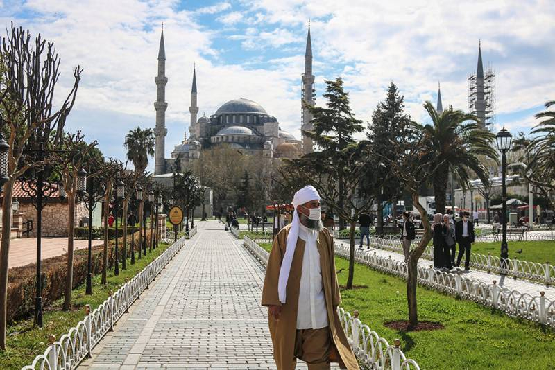
В Турции могут закрыть границ для туристов России из-за «дельты»                