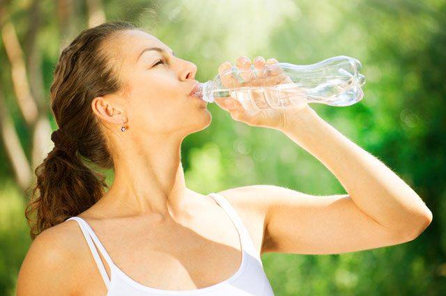 
Как и что нужно пить в летнюю жару, чтобы не навредить здоровью                