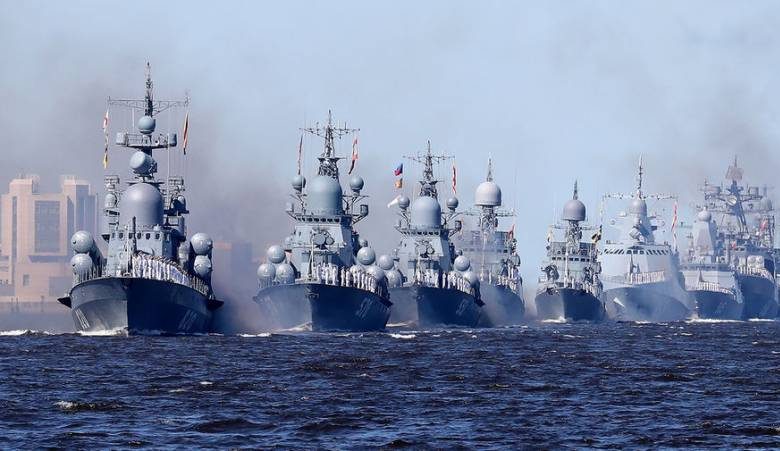 
День ВМФ в Санкт-Петербурге в 2021 году: когда и где пройдет парад                
