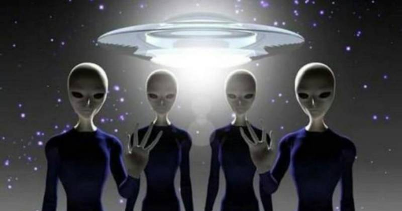 
Тоннель из будущего: ученые допускают, что НЛО пилотируют наши потомки                