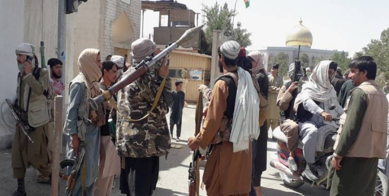 
Талибы уже в президентском дворце в Кабуле: кто они, чего хотят и кто ими руководит                