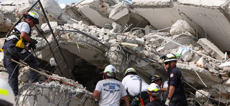 
При землетрясении у берегов Гаити погибли более 250 человек                