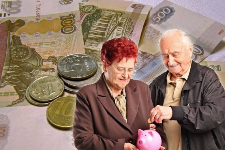 
Что изменится с 1 октября 2021 года в России для пенсионеров: выплаты и повышение пенсий                