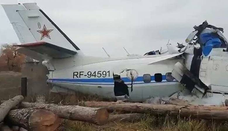 
Легкомоторный самолет L-410 с парашютистами на борту рухнул в Татарстане 10 октября 2021 года                