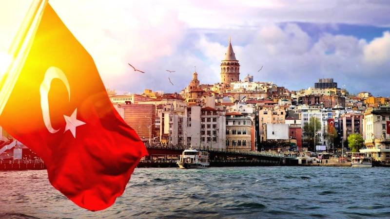 
Российским туристам разъяснили правила въезда в Турцию в октябре 2021 года                