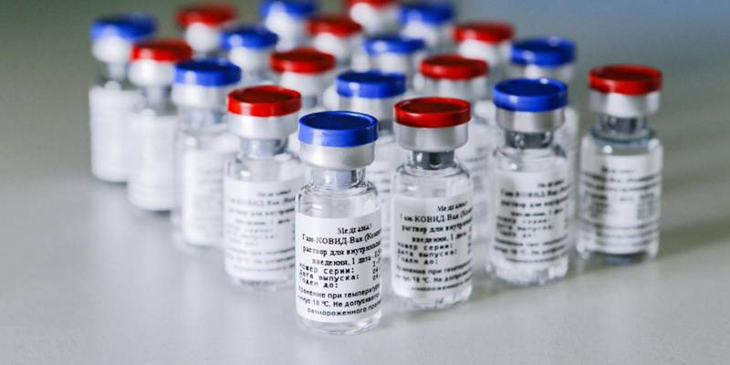 
Вакцина от COVID-19: сколько должно быть антител, чтобы не делать привику                