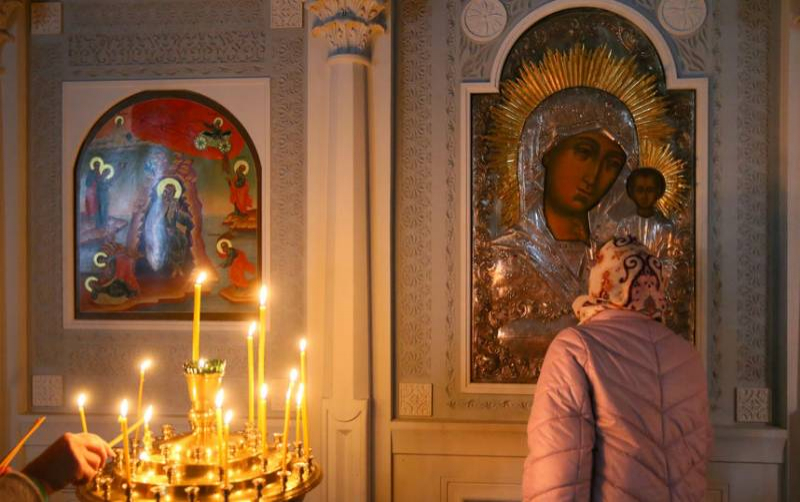 
Какие ритуалы помогут привлечь счастье и удачу на Казанскую Божью Матерь 4 ноября 2021 года                