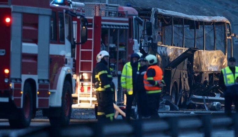 
В Болгарии произошло страшное ДТП с участием туристического автобуса                