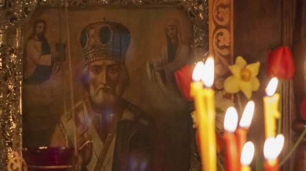
Как правильно молиться святому Николаю православному, текст и видео с молитвами                