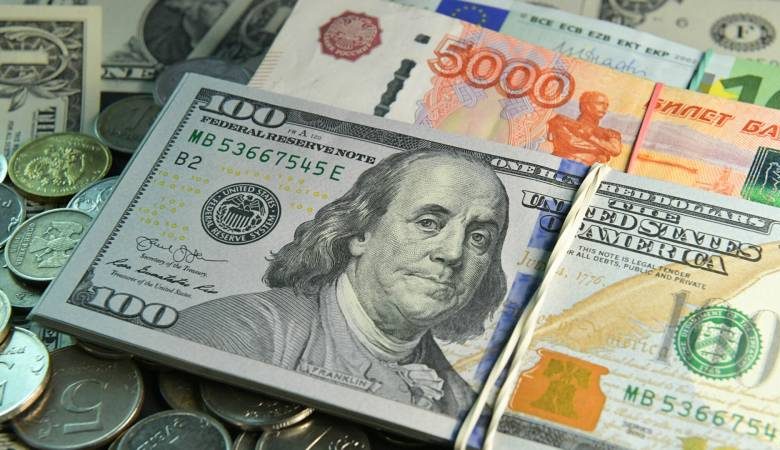 
Эксперты составили прогноз курса рубля к доллару на неделю с 6 по 12 декабря 2021 года                