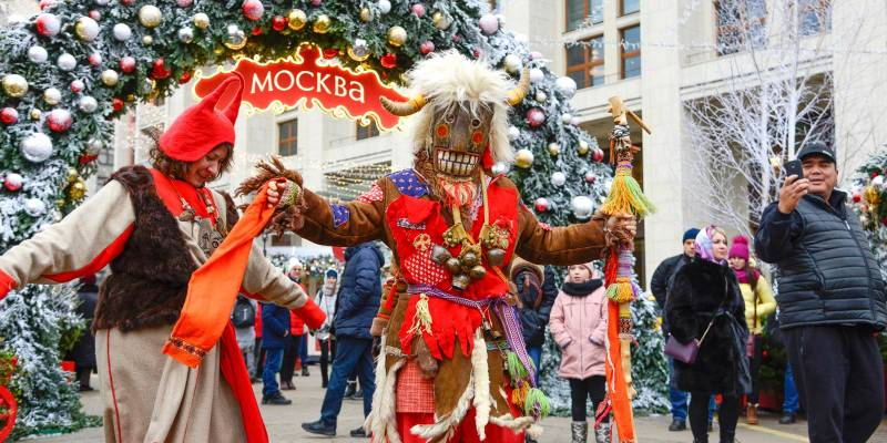 
Фестиваль “Путешествие в Рождество” вновь зовет в сказку, программа мероприятий 2021-2022 год                