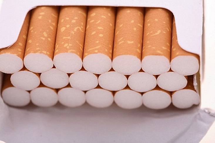 
Курильщиков РФ ждут новые запреты в 2022 году                