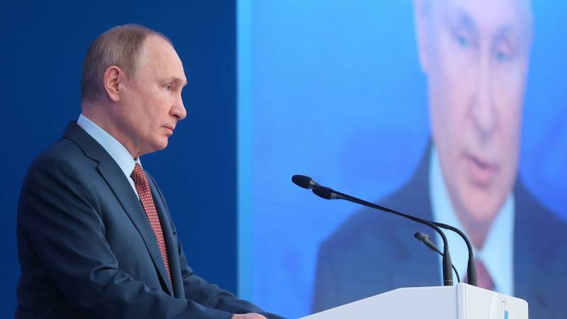 На пресс-конференции Путин рассказал, почему не берет Мишустина на отдых с Шойгу в тайге