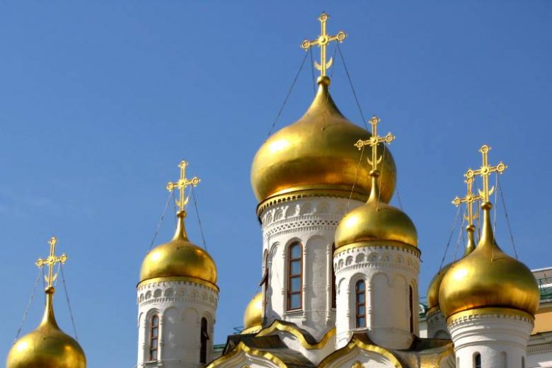 
Какие церковные праздники отмечают в России православные христиане в феврале 2022 года                