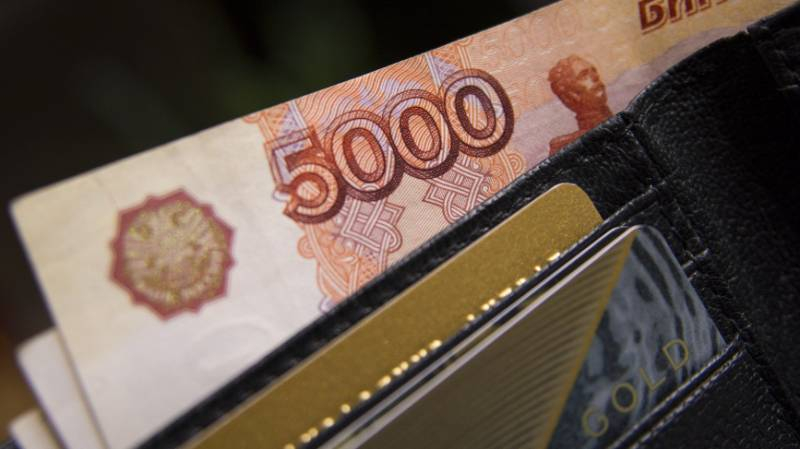 
Какой будет сумма социальной выплаты в России в 2022 году после роста на 8,6%                