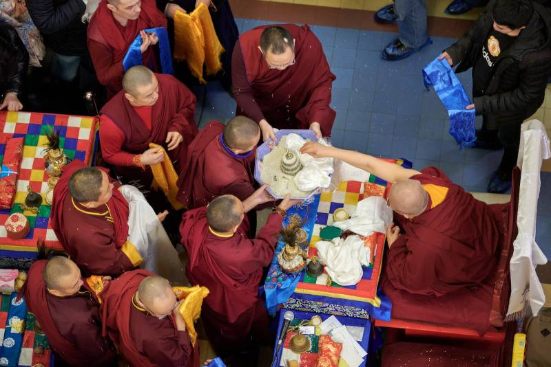 
Предсказания тибетских монахов о будущем России на 2022 год                