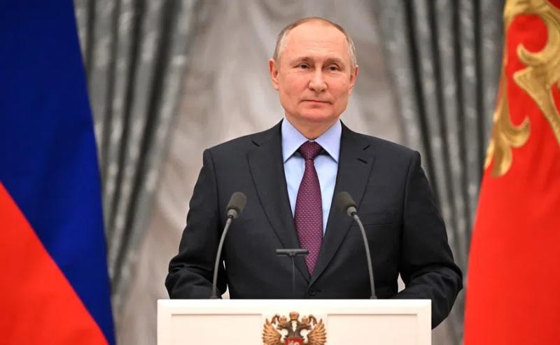 Путин поговорил с Макроном: договорились о встрече по ядреной безопасности в трехстороннем формате МАГАТЭ – Россия – Украина