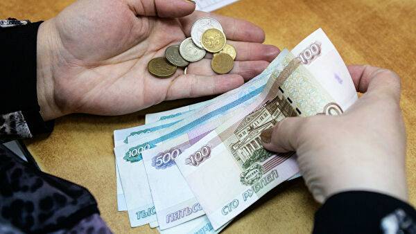 
Кто из пенсионеров может рассчитывать на 10 тысяч рублей ко Дню Победы в 2022 году                