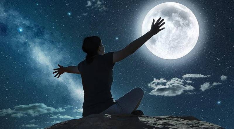 
Что такое «Спонтанная» Луна и как она может повлиять на знаки зодиака                