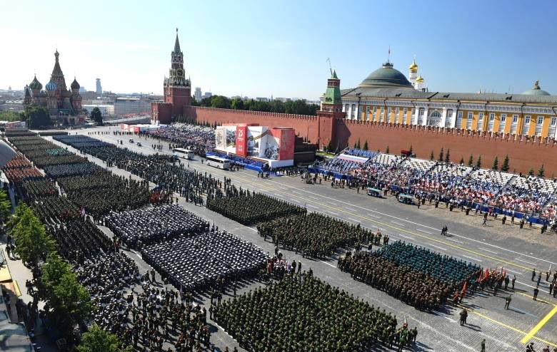 
В Москве закрыли Красную площадь в связи с подготовкой ко Дню Победы                