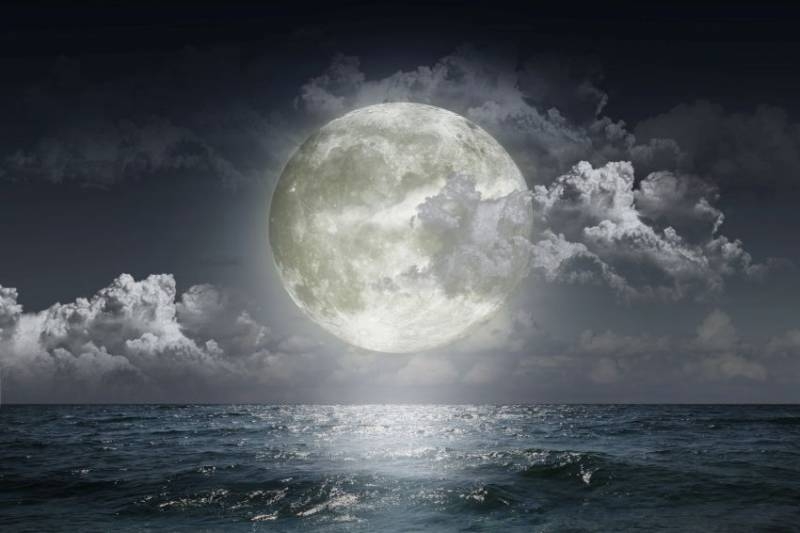 
«В поисках истины»: откуда на Луне миллионы тонн воды и где они находятся                