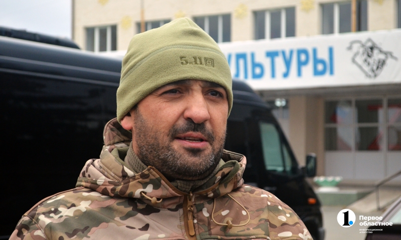 Предприниматель из челябинского села купил внедорожник для нужд армии