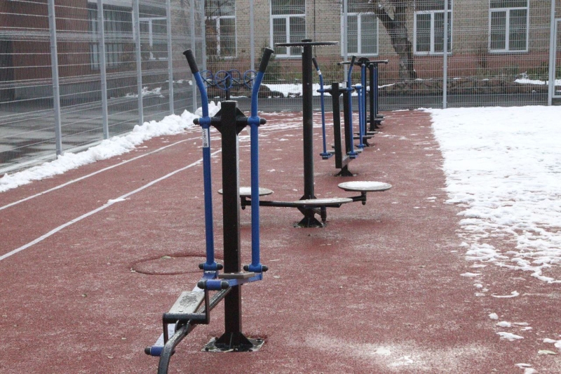 В Челябинске привели в порядок пять школьных стадионов