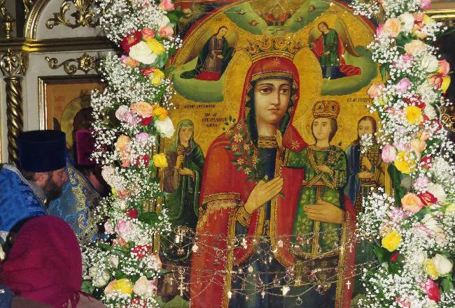 
Какие молитвы иконе Богородицы «Благоуханный цвет» нужно читать 28 ноября 2022 года                