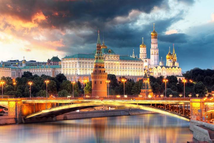 
Новый прогноз на ближайшие месяцы от астролога Михаила Левина о мобилизации и власти в России                